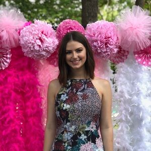 Meet your Posher, Kendall